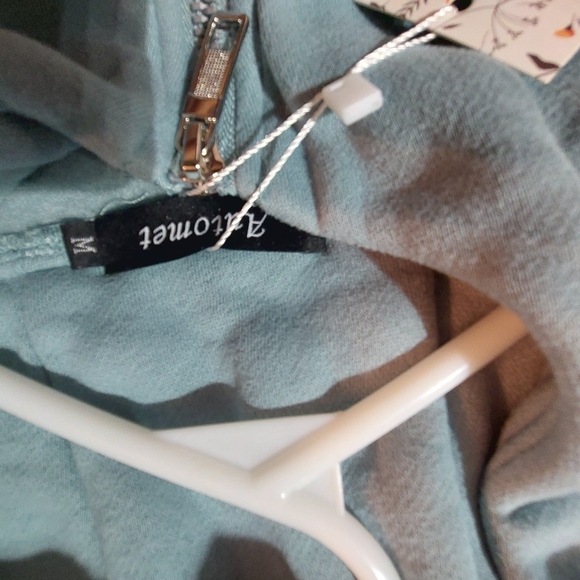 Automent  Women  hoodie  size  M - Picture 3 of 11